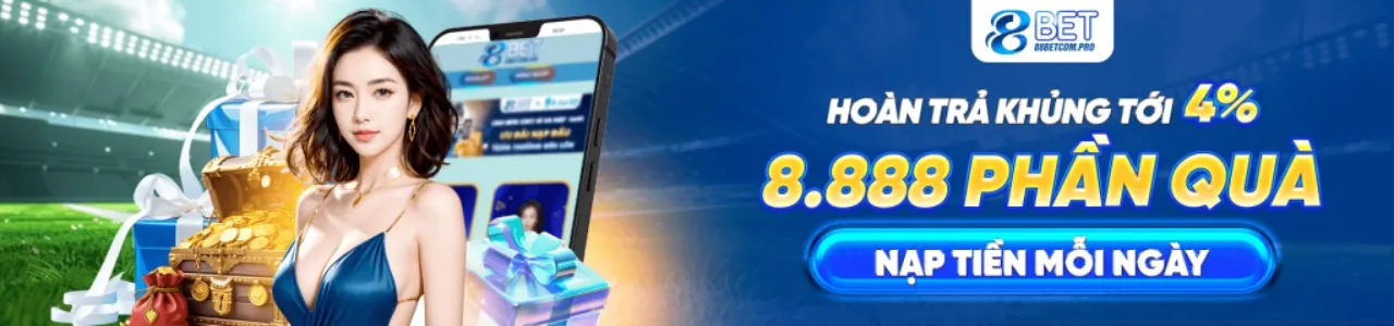 Người chơi vui vẻ sử dụng ứng dụng vn8 đăng nhập trên điện thoại